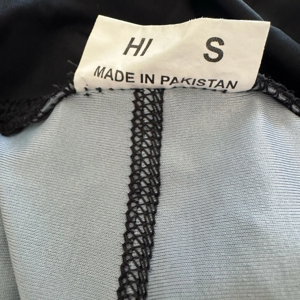 Women’s Athletic Leggings - Picture 7 of 8